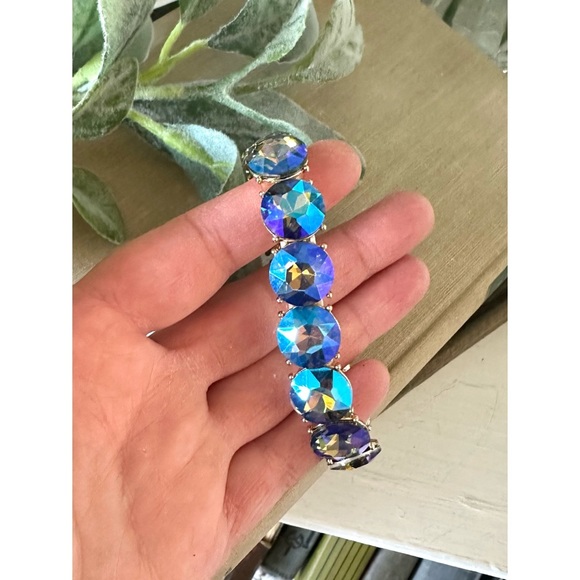 Blue rhinestone jewel stretch bracelet - Picture 3 of 4